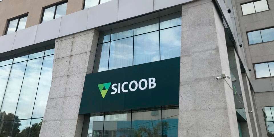 Fachada da nova unidade SICOOB - Belo Horizonte