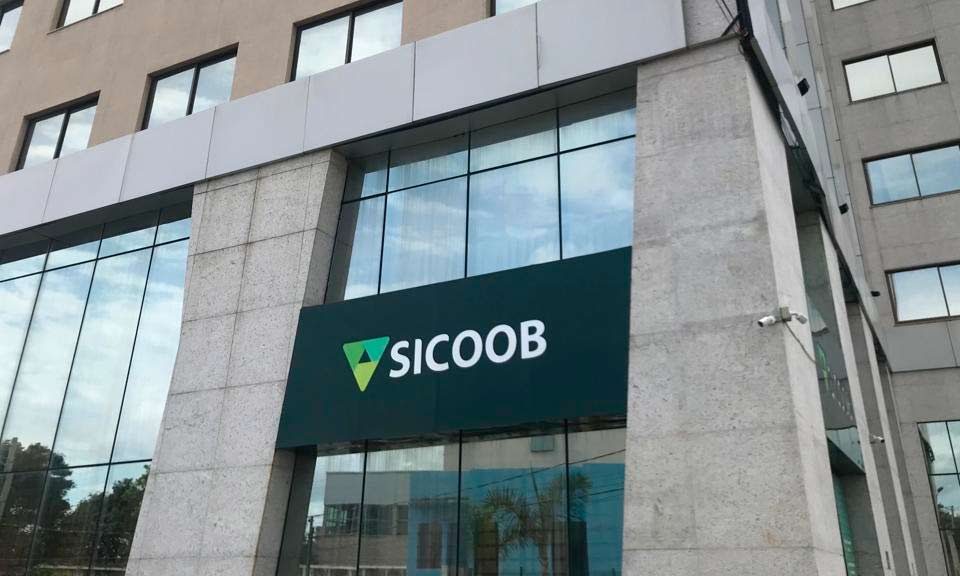 Fachada da nova unidade SICOOB - Belo Horizonte