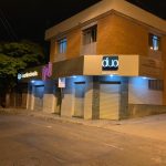 Fachada com iluminação LED - DuoImóveis Netimóveis