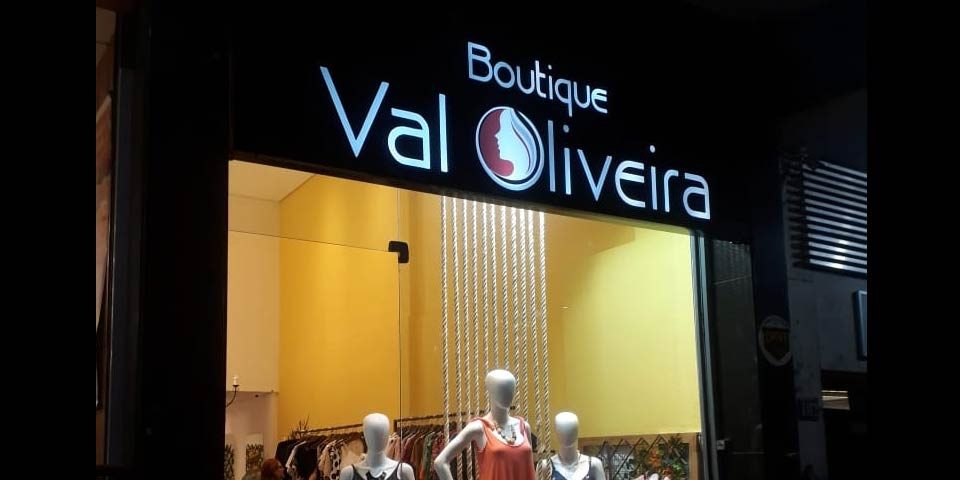 Fachada Boutique Val Oliveira