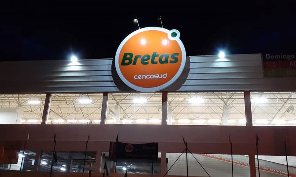 Fachada Supermercado Bretas - Lavras